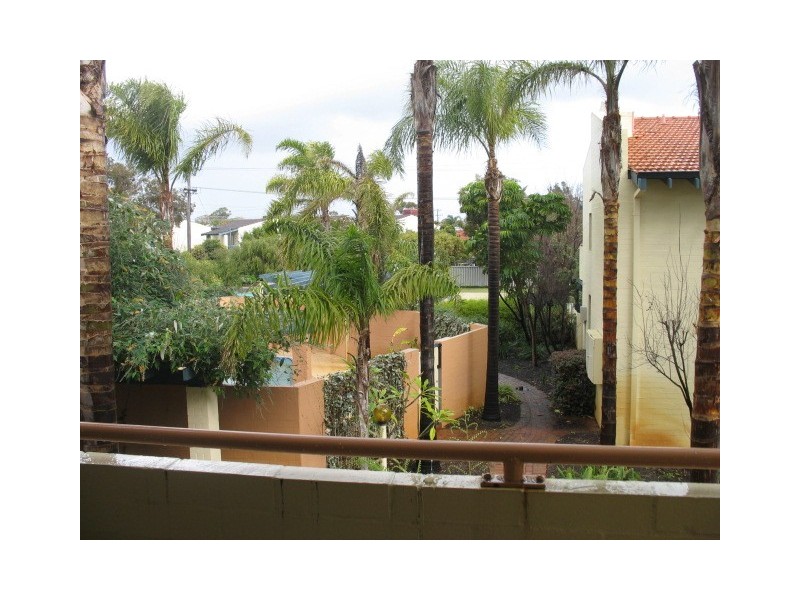 21/1 Weston Avenue, South Perth WA 6151