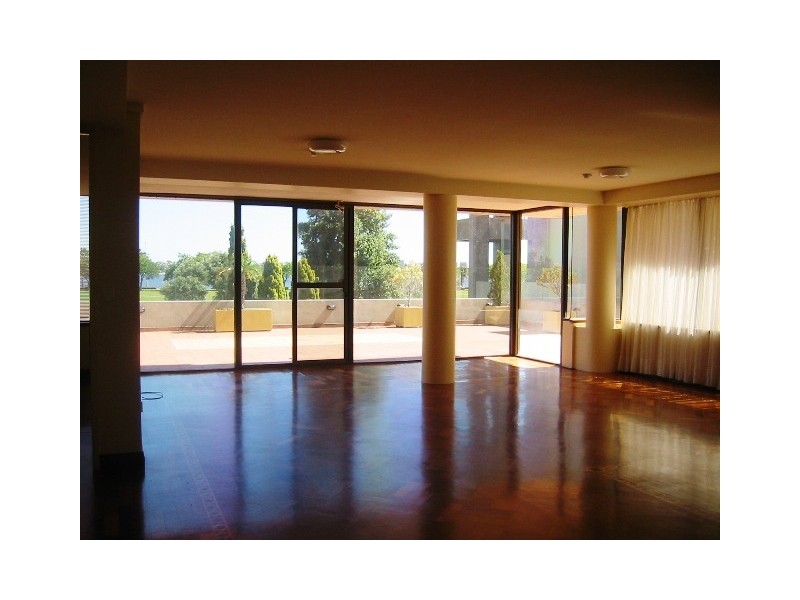 1A/70 Terrace Road, East Perth WA 6004