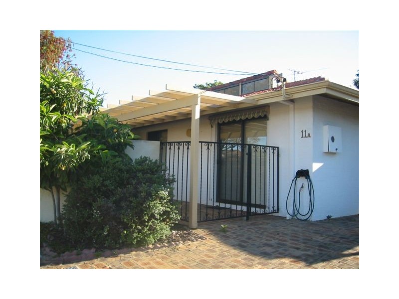 11a Axford Street, Como WA 6152