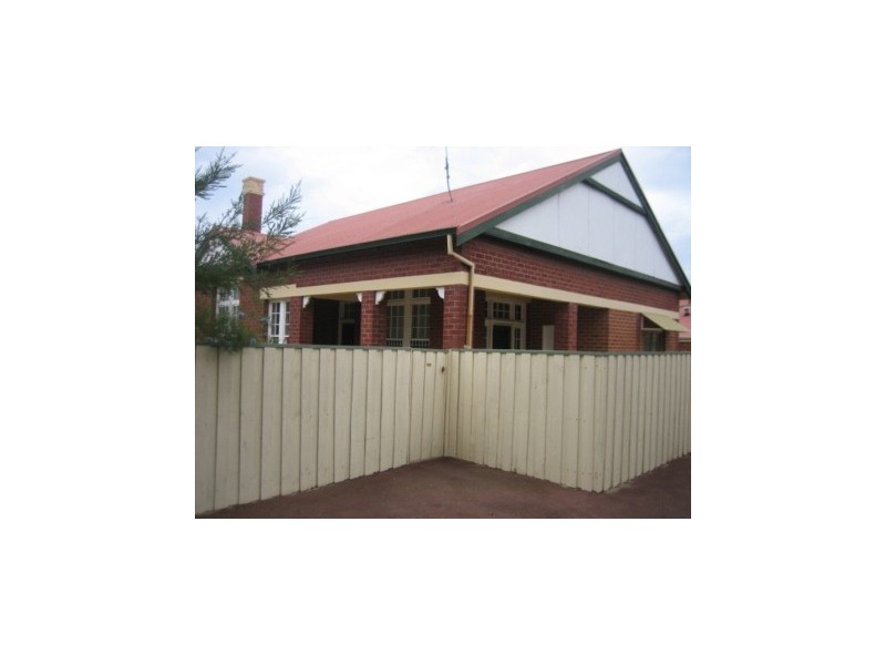 35A Rushton Street, Burswood WA 6100