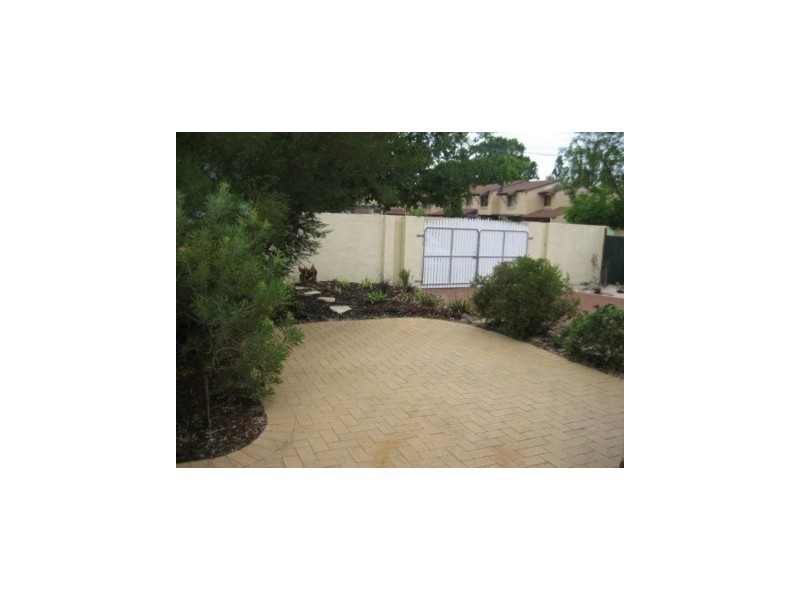 35A Rushton Street, Burswood WA 6100