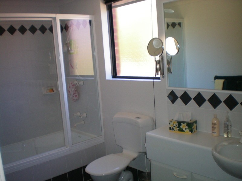 1/32 Onslow Street, South Perth WA 6151