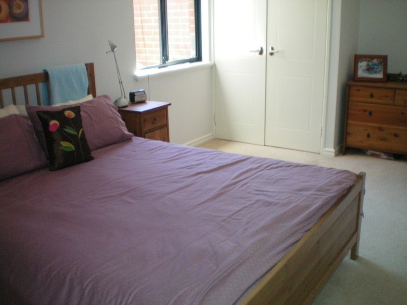 1/32 Onslow Street, South Perth WA 6151