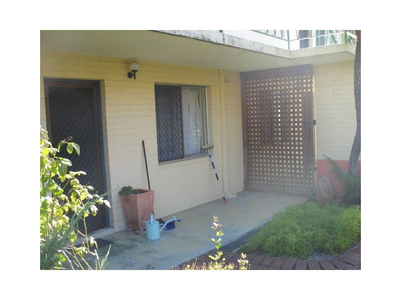 2/348a Mill Point Road, South Perth WA 6151