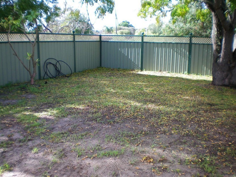 50 Ferndale Crescent, Ferndale WA 6148