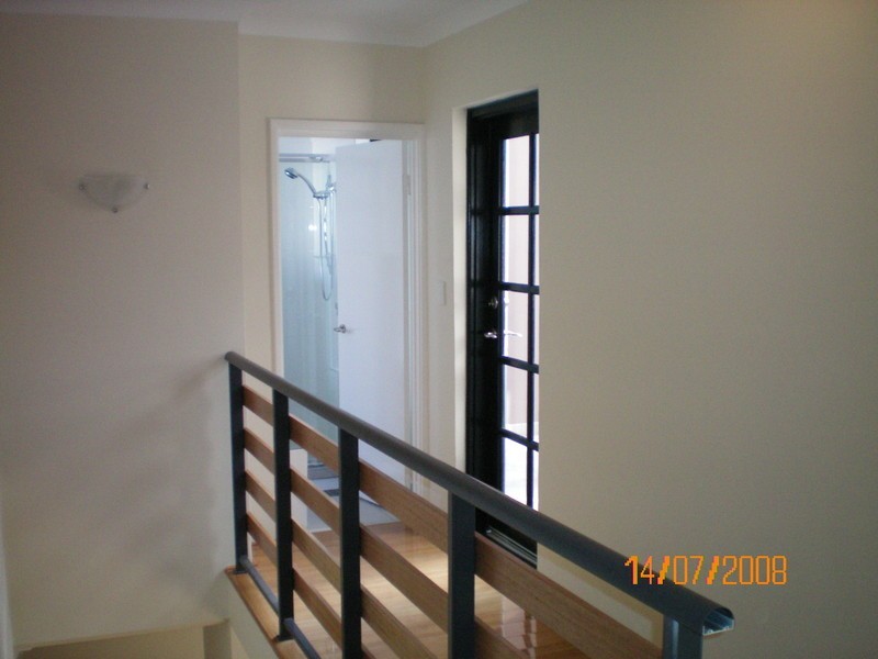 8/45 Stuart Street, Perth WA 6000