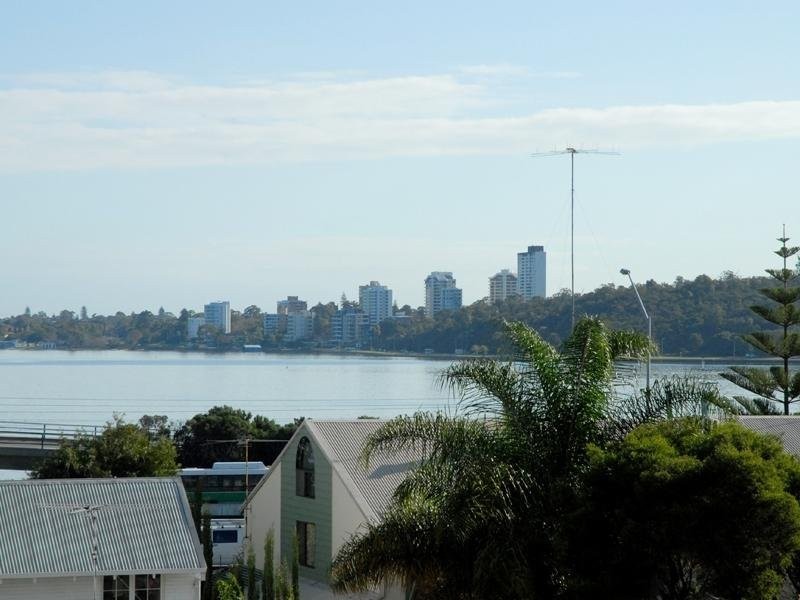 4/12 Stone Street, South Perth WA 6151