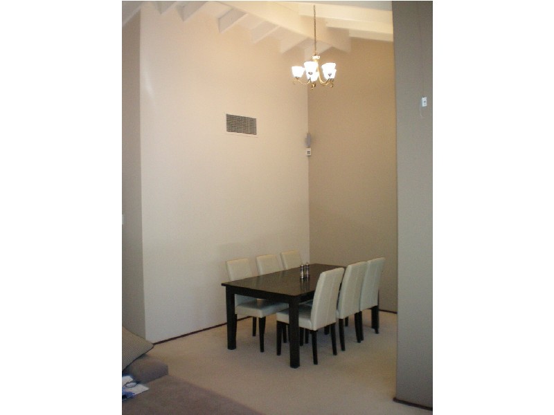 2/68 Mary Street, Como WA 6152