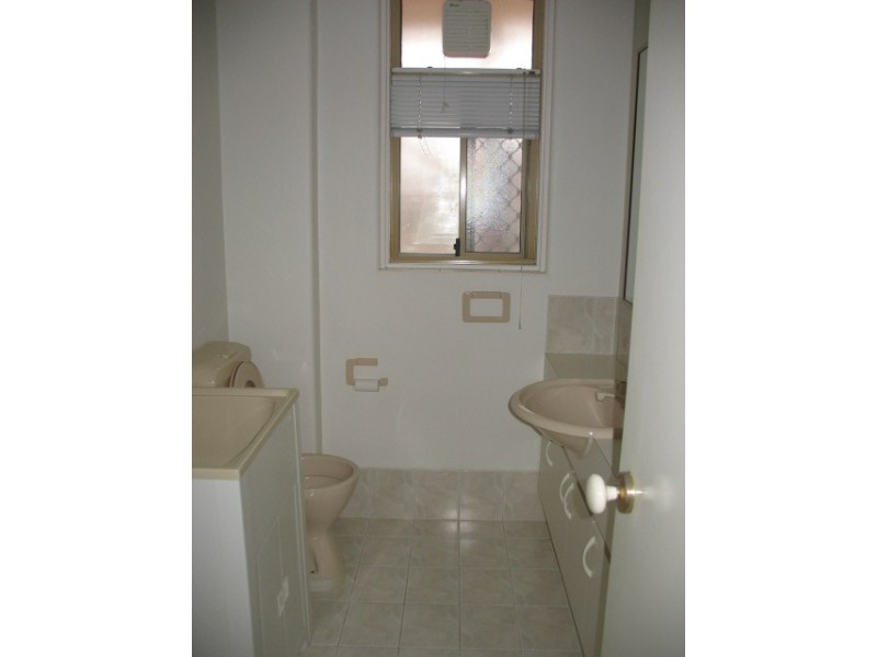 4/34 Comer Street, Como WA 6152