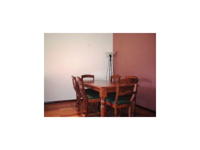 2/6 Mt Henry Road, Como WA 6152