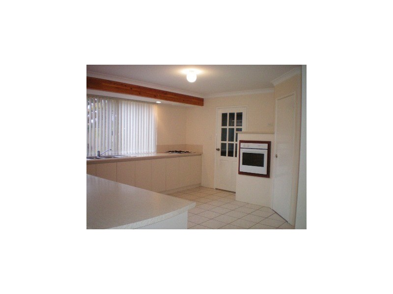 72 Bennett Drive, Canning Vale WA 6155