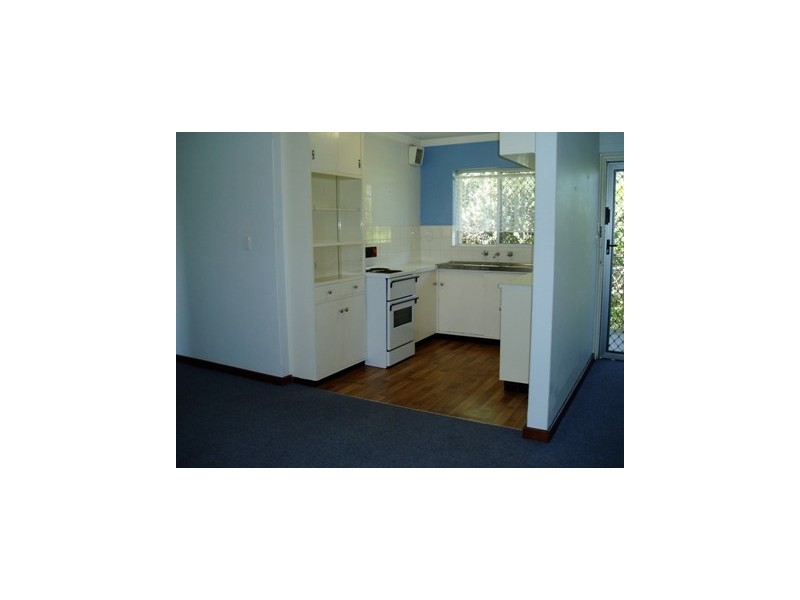 8/26 Baldwin Street, Como WA 6152