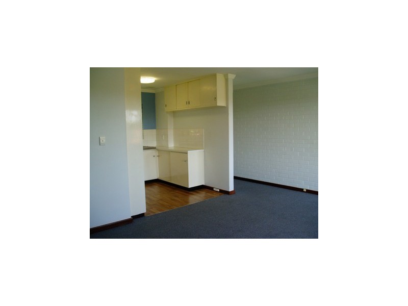 8/26 Baldwin Street, Como WA 6152