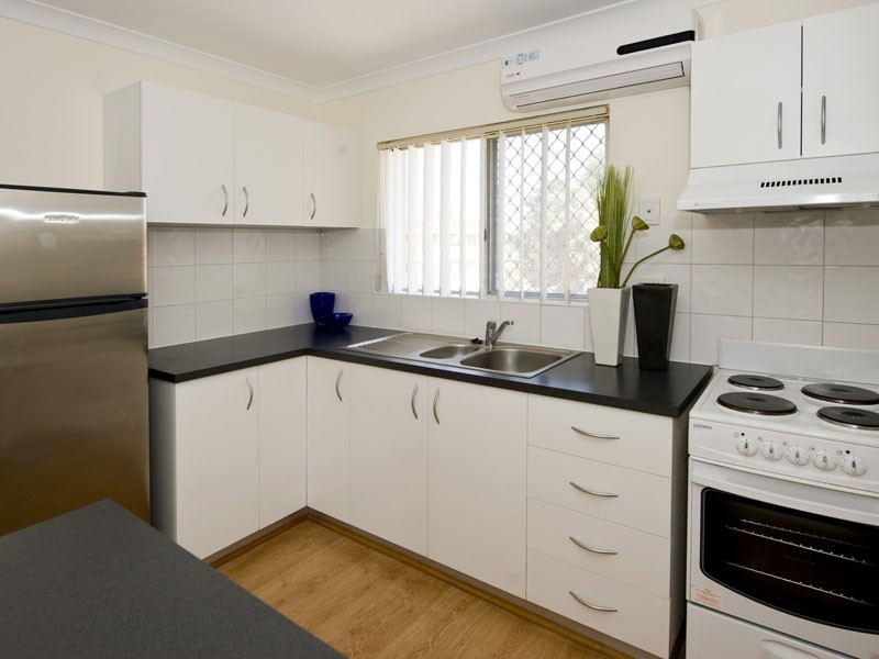 8/7 Midgely Street, Lathlain WA 6100