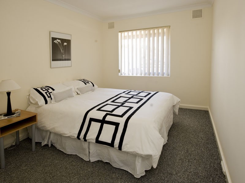 8/7 Midgely Street, Lathlain WA 6100