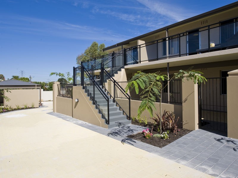 8/7 Midgely Street, Lathlain WA 6100