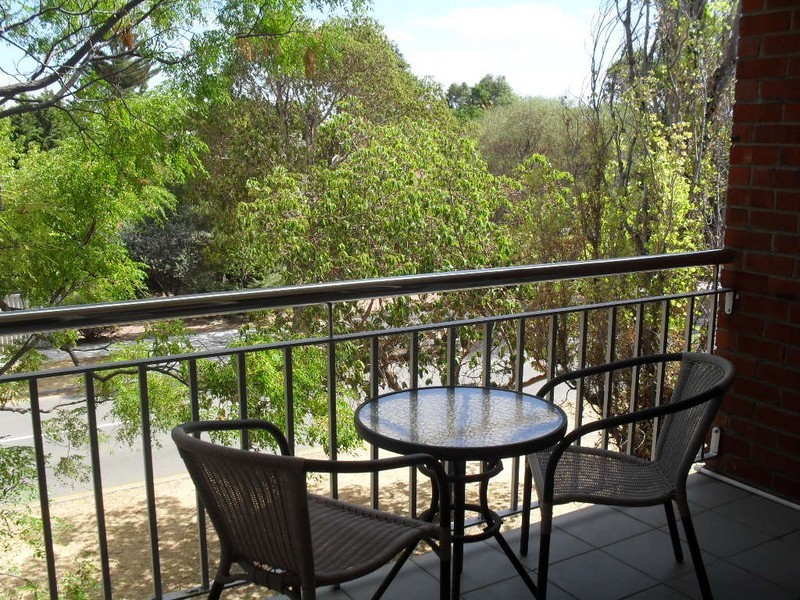 12/106 McDonald Street, Como WA 6152