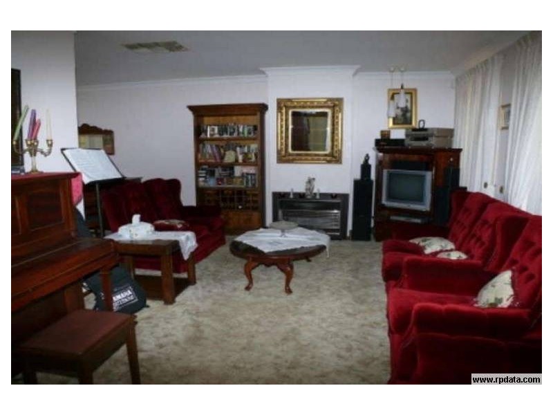 16 CRYSTAL BROOK STREET, Dianella WA 6059