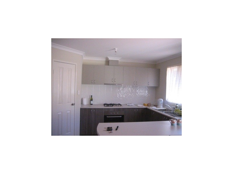 2/61 Whaleback Avenue, Parkwood WA 6147