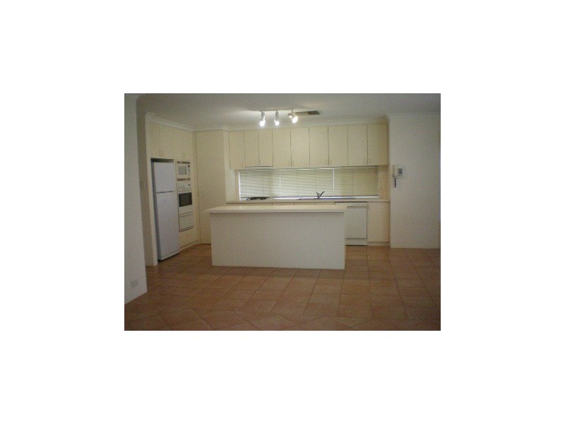 2/12 Ness Road, Applecross WA 6153