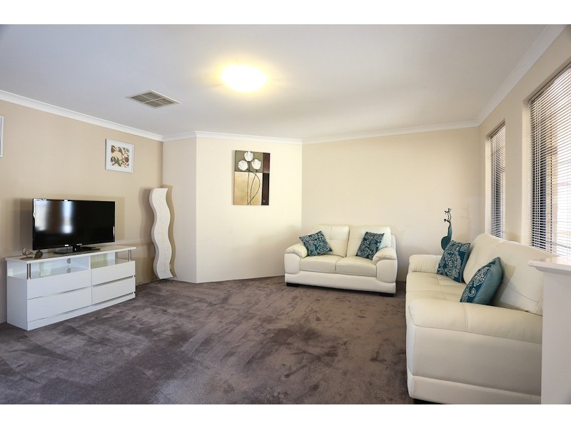 16A CARLISLE STREET, Shoalwater WA 6169