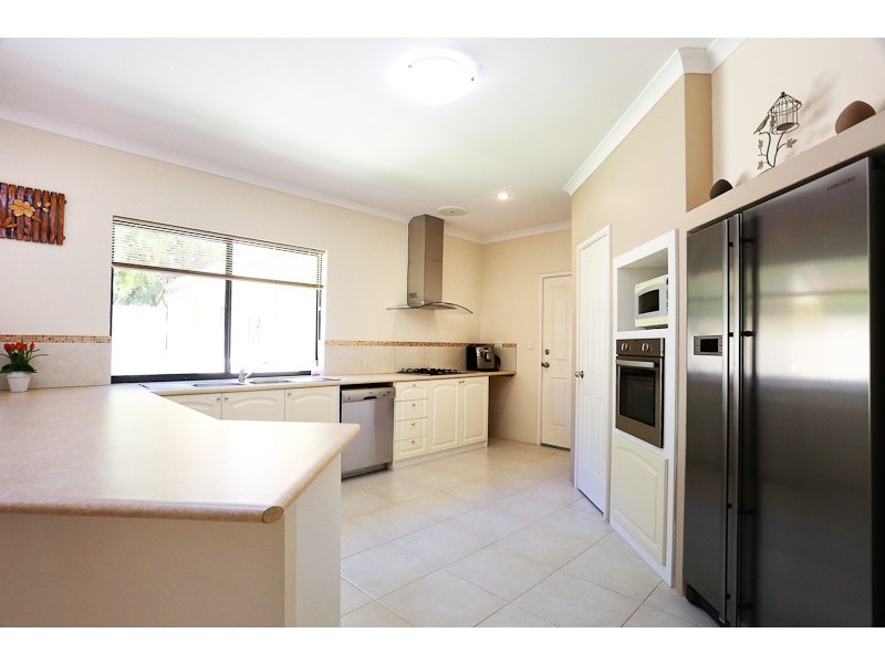 16A CARLISLE STREET, Shoalwater WA 6169