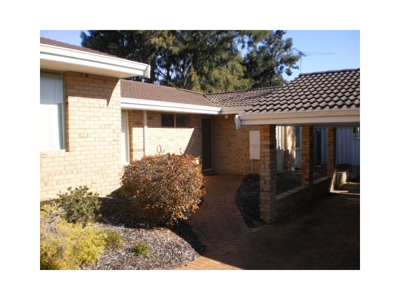 16/1-3 Stanbury Place, Kardinya WA 6163