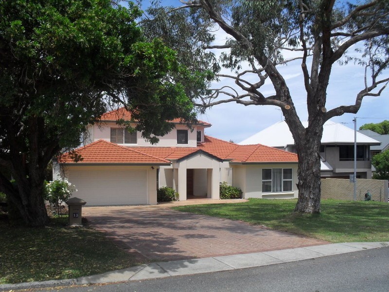 13 Clive Street, Bicton WA 6157