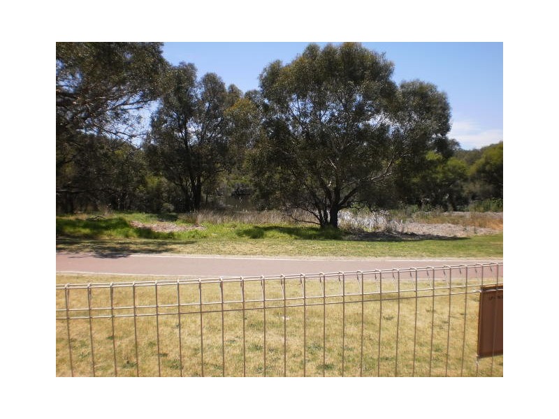 17 Bergall Court, Ferndale WA 6148