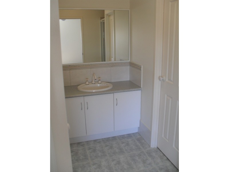 9 Robert Street, Como WA 6152