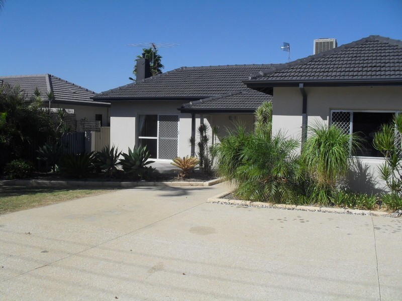 64A Rome Road, Melville WA 6156