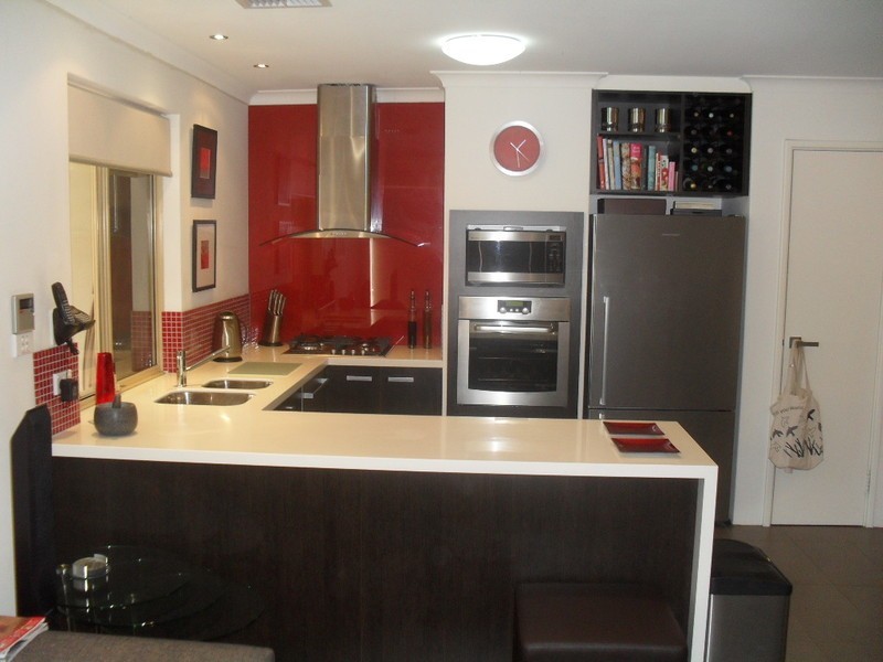 2/1 McGregor Road, Palmyra WA 6157