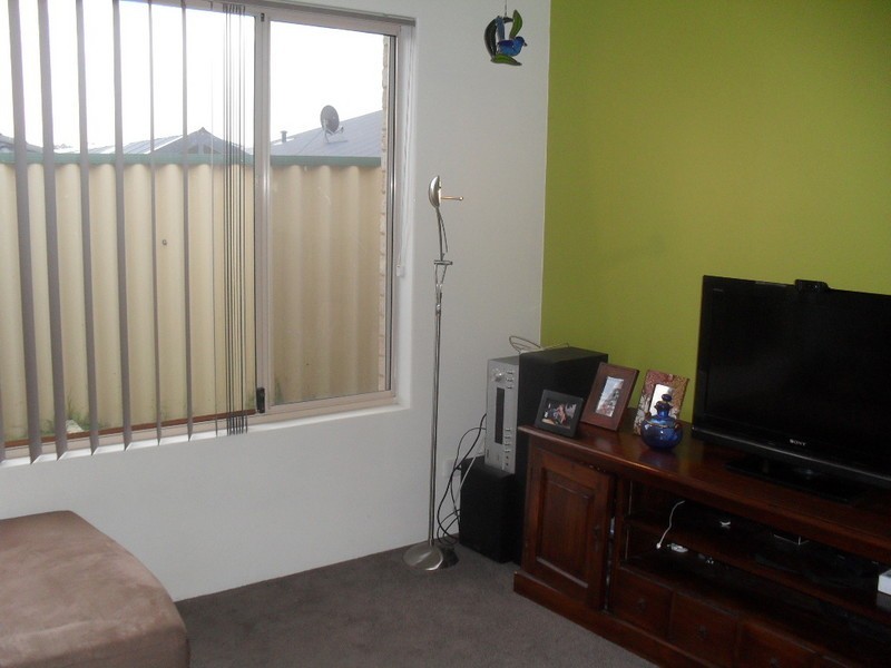 14 Warrior Pass, Bertram WA 6167