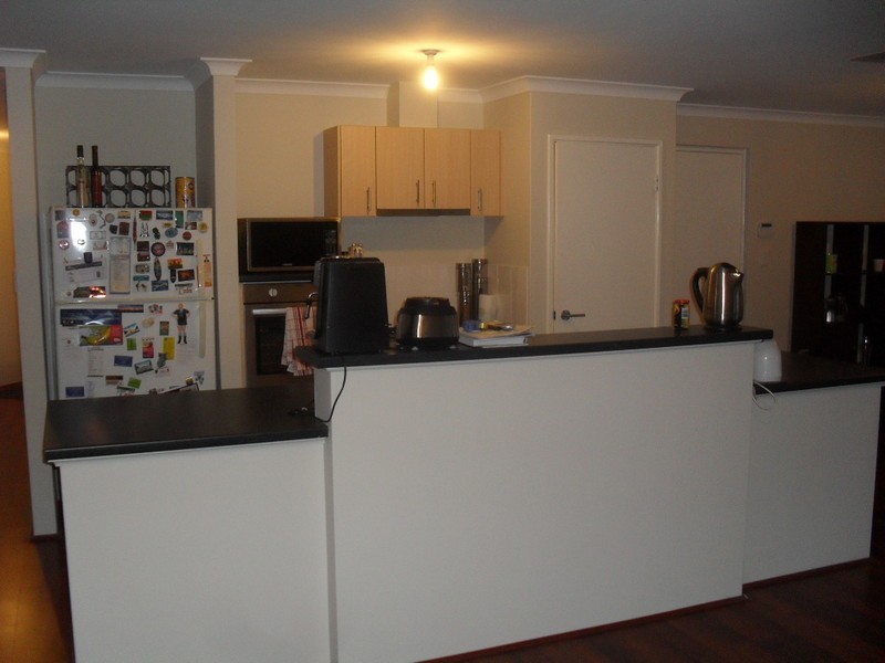 8 Chertsey Way, Wellard WA 6170