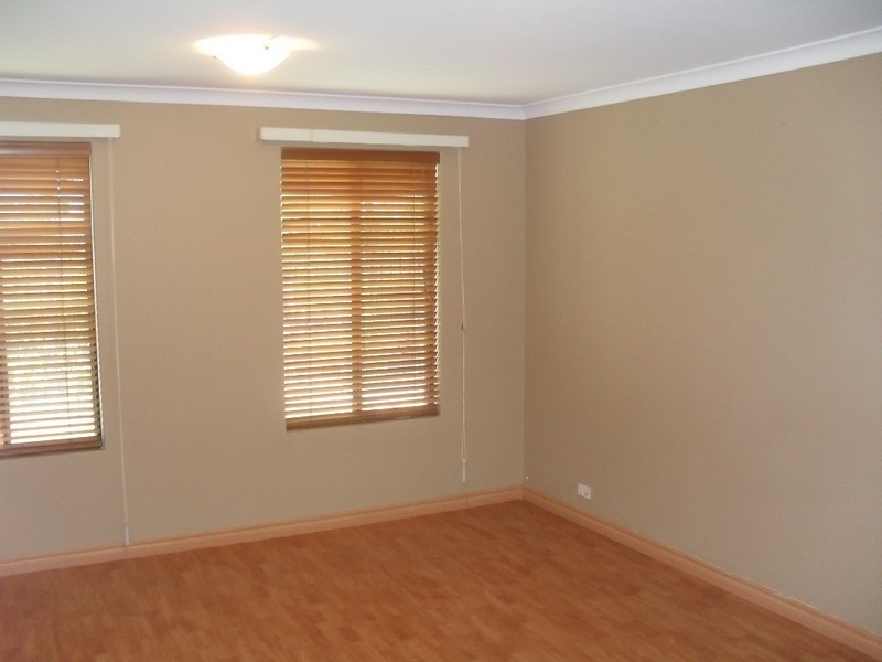 70 Warner Road, Parmelia WA 6167