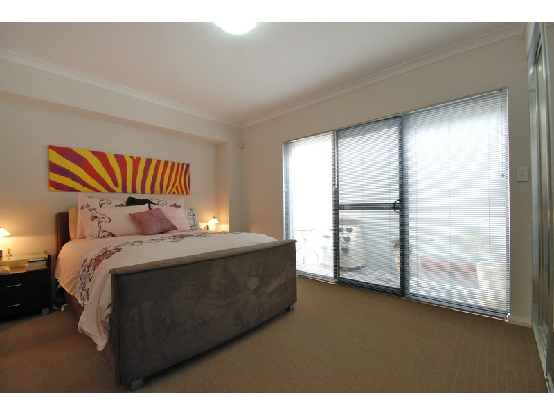 2/7 Walga Court, Yokine WA 6060