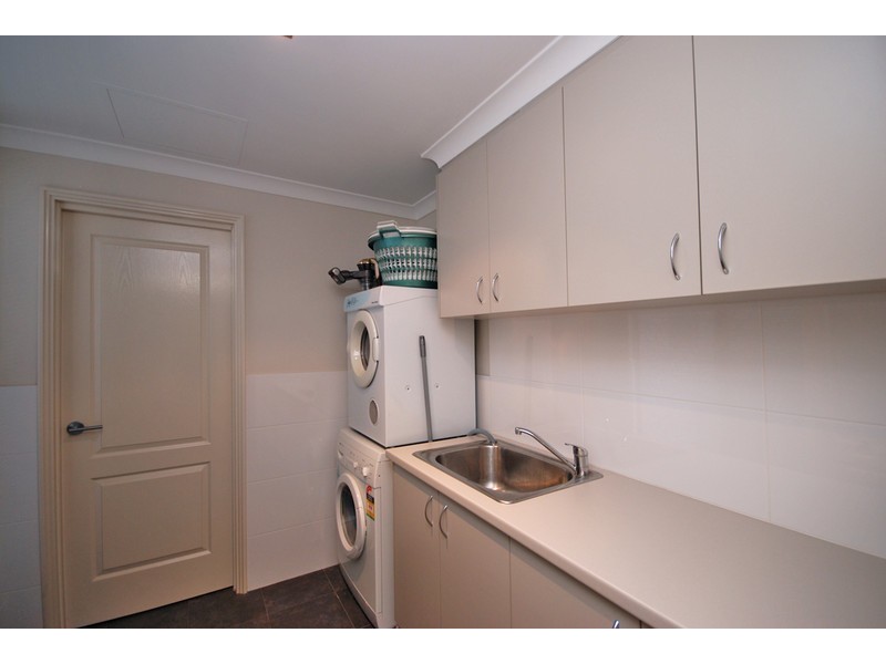 2/7 Walga Court, Yokine WA 6060