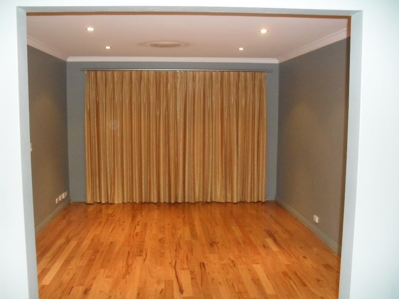 35 Sherington Road, Greenwood WA 6024