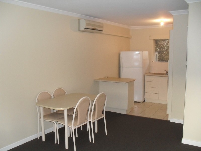 8/3 Anstey Street, South Perth WA 6151