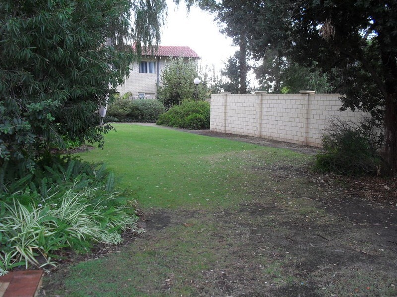 9/39 Hurlingham Road, South Perth WA 6151