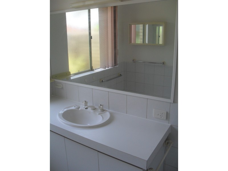 15 Stanley Grove, Winthrop WA 6150