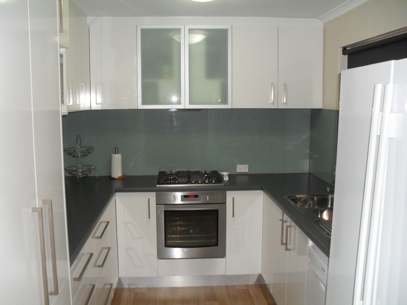 25 Sutherland Drive, Thornlie WA 6108