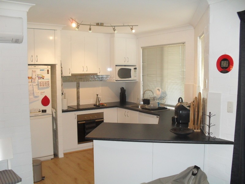 8/151 Hubert Street, East Victoria Park WA 6101