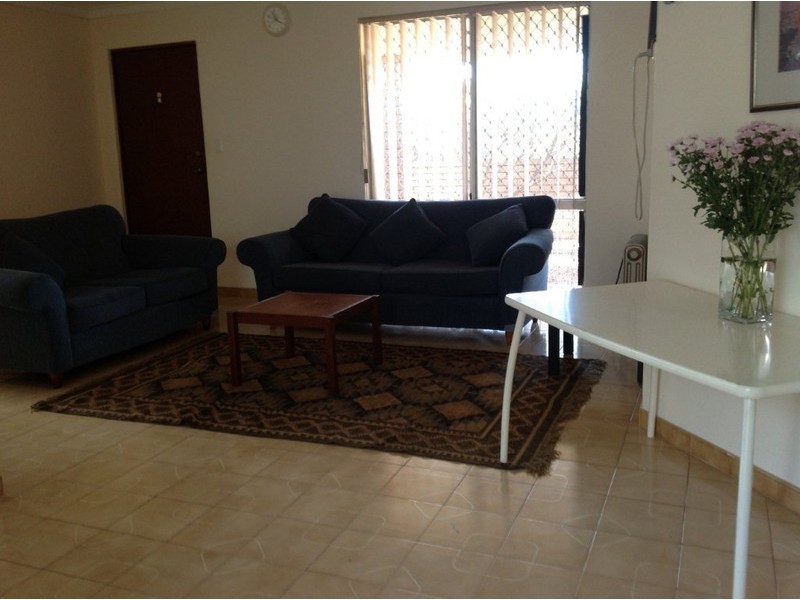 19/6-8 Pinewood Avenue, Kardinya WA 6163