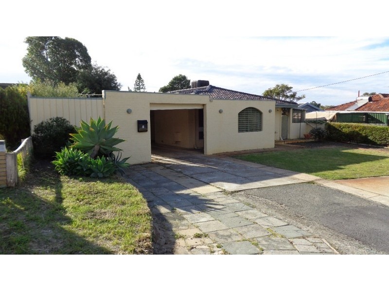 4 Rochford Way, Girrawheen WA 6064