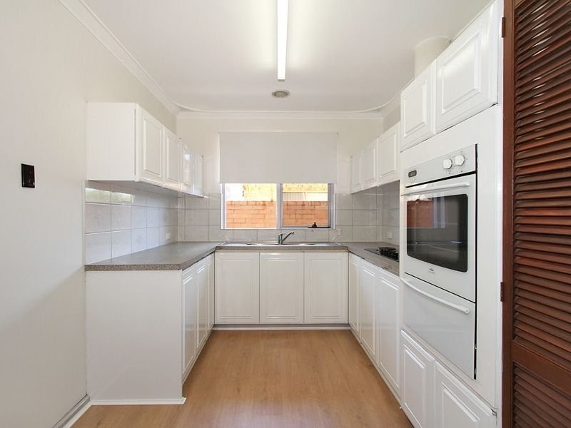 35 Bernley Drive, Viveash WA 6056