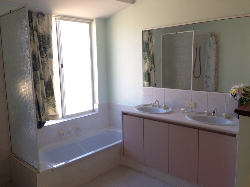 3 Melaleuca Court, Canning Vale WA 6155