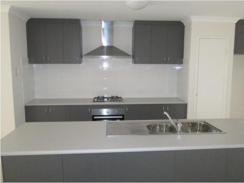 42 Halesworth Parade, Butler WA 6036