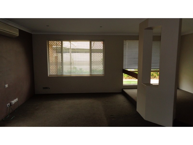 39 Blandfield Way, Parkwood WA 6147