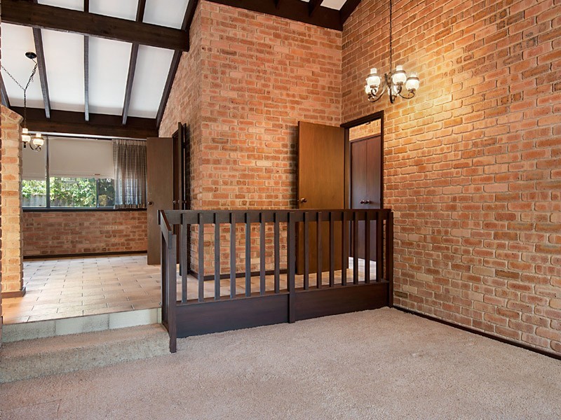 6 Earlston Place, Booragoon WA 6154